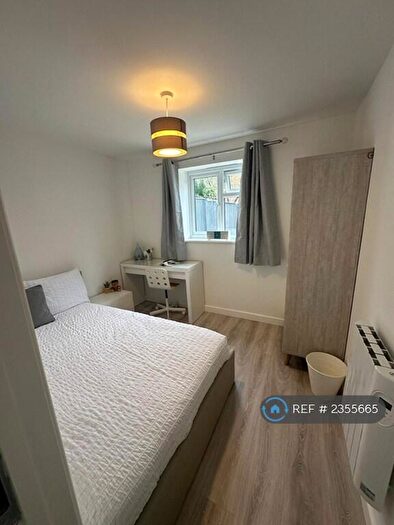 Studio To Rent In St. Kilda Avenue, Cambridge, CB4