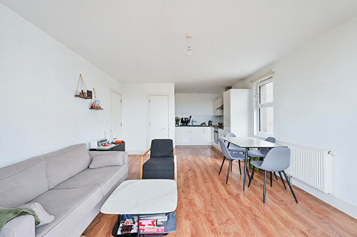 1 Bedroom Apartment To Rent In Abbeville Apartments, Barking Barking, IG11