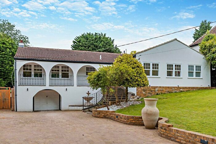 4 Bedroom Detached House For Sale In Riffhams Lane, Danbury, Chelmsford, Essex, CM3