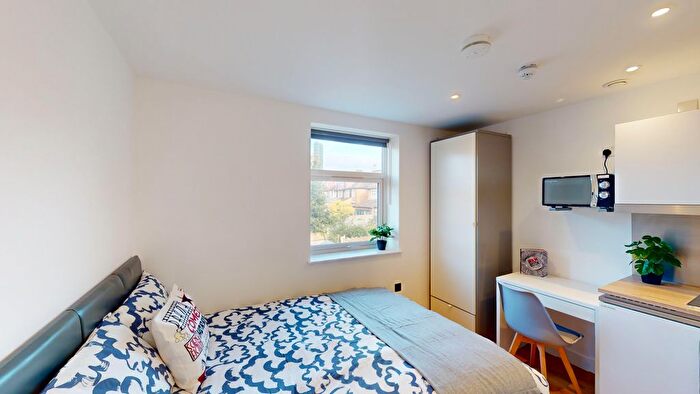 Studio To Rent In Grasmere Avenue, London, W3