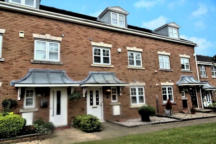 4 Bedroom Mews To Rent In Foley Court, Chester Road, Streetly, B74