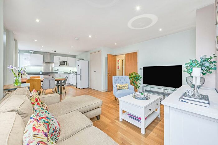 2 Bedroom Flat For Sale In Langford Lofts, Garratt Lane, Earlsfield, London, SW18