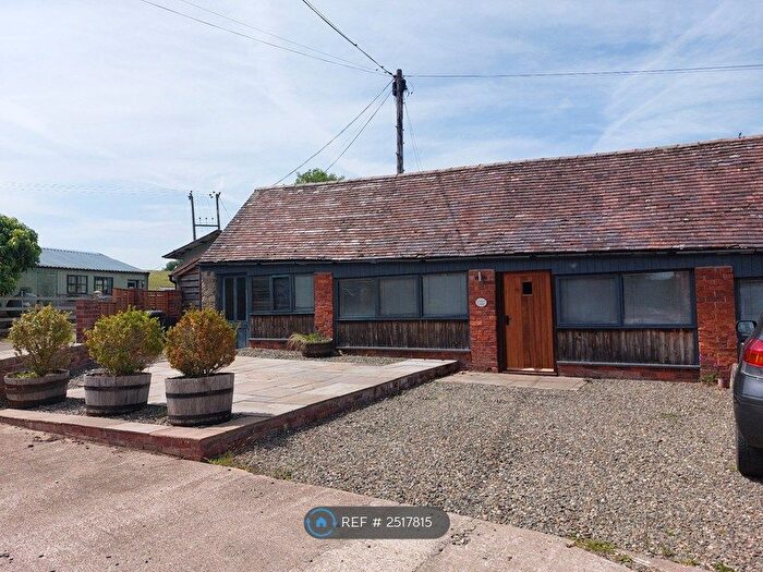 2 Bedroom Bungalow To Rent In Woodside Farm, Bayton, Kidderminster, DY14