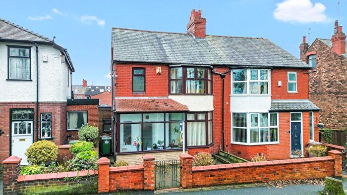 3 Bedroom Semi Detached House For Sale In Wynne Road, St. Helens, WA10