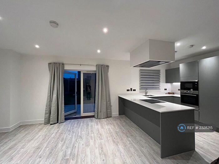 2 Bedroom End Of Terrace House To Rent In Marleigh, Cambridge, CB5