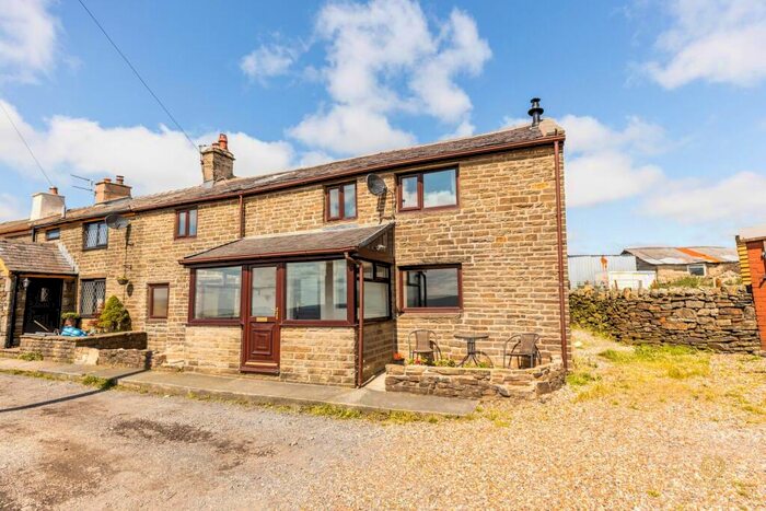 3 Bedroom Cottage For Sale In Tower View, Blackburn, BB1