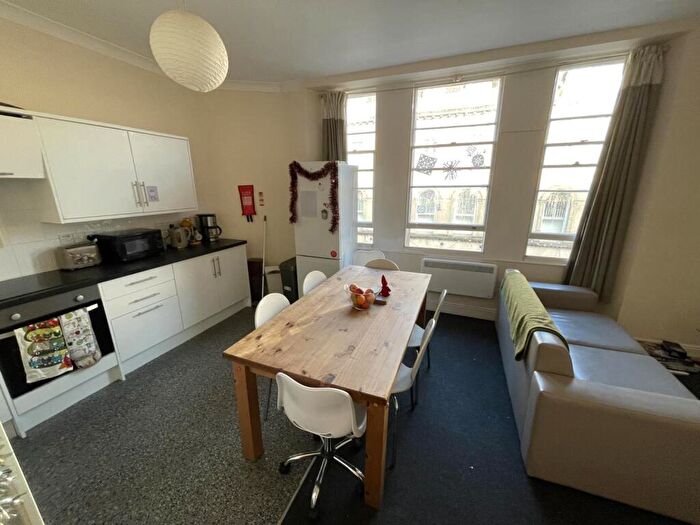 5 Bedroom Flat To Rent In Queens Road, Clifton, Bristol, BS8