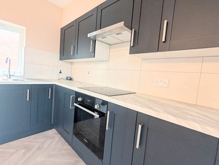 2 Bedroom Flat To Rent In Tavistock Street, Bedford, MK40