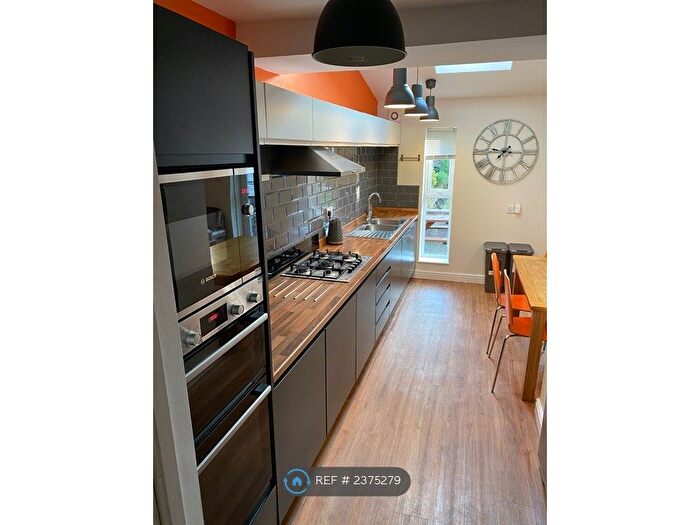 5 Bedroom End Of Terrace House To Rent In Kingsland Avenue, Coventry, CV5