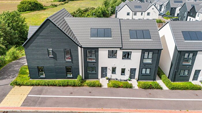3 Bedroom Terraced House For Sale In Sullivan Street, Inverness, IV2