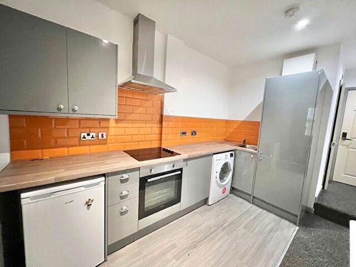 1 Bedroom Apartment To Rent In Halifax House, Blackwall, Halifax, HX1