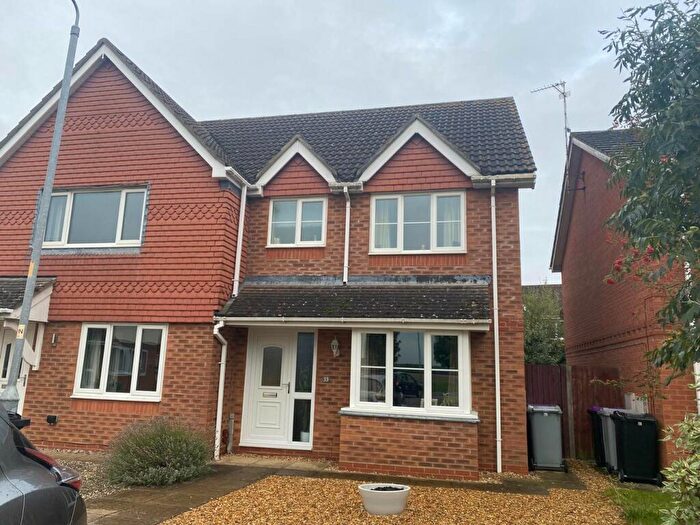 3 Bedroom House To Rent In Ryefield, Langtoft, Peterborough, PE6