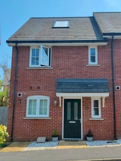 2 Bedroom Semi-Detached House To Rent In Dame Kelly Holmes Way, Tonbridge, TN9