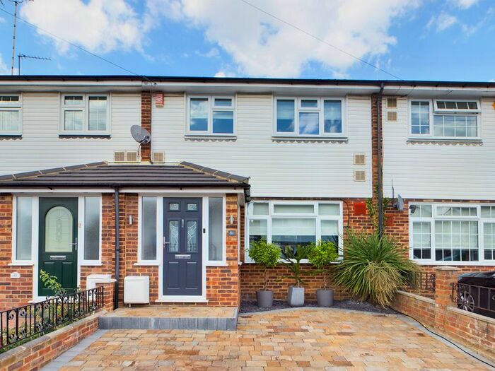 3 Bedroom Detached House To Rent In Benen-Stock Road, Staines-Upon-Thames, Surrey, TW19