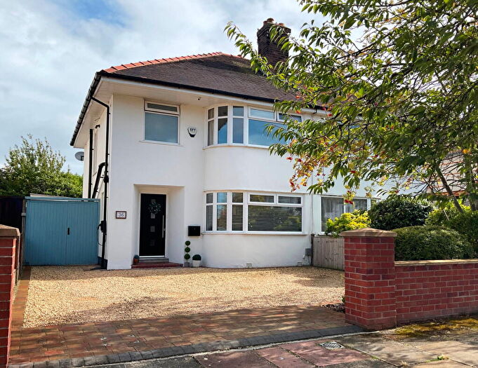 3 Bedroom Semi-Detached House For Sale In Montrose Drive, Southport, PR9