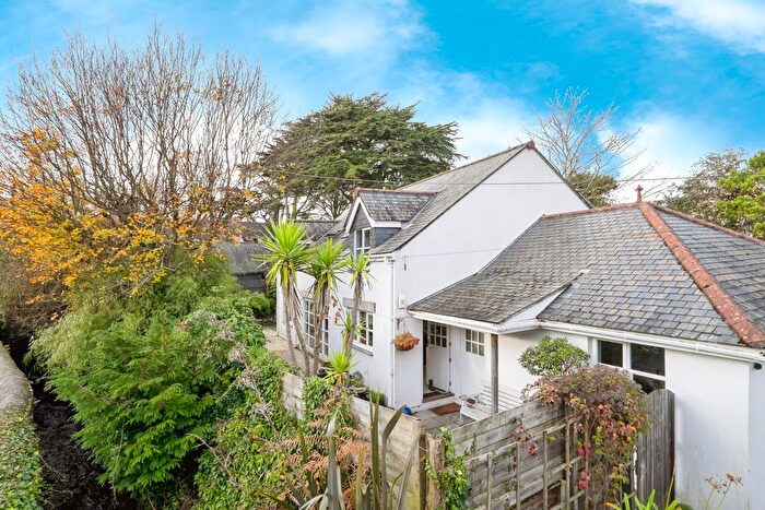 6 Bedroom Bungalow For Sale In Higher Stennack, St. Ives, Cornwall, TR26