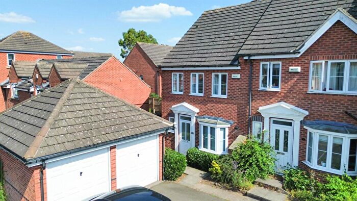 3 Bedroom Town House For Sale In City View, Mapperley, Nottingham, NG3