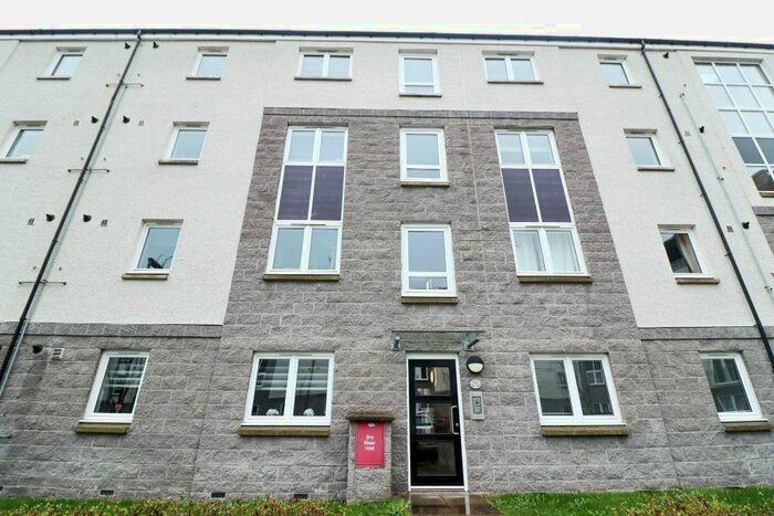 2 Bedroom Flat To Rent In Spencer Court, City Centre, Aberdeen, AB24