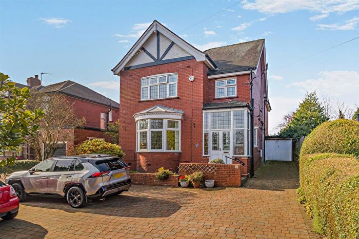 3 Bedroom Detached House For Sale In Wath Wood Road, Wath-Upon-Dearne, Rotherham, S63