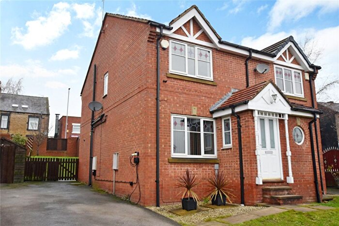 2 Bedroom Semi-detached House For Sale In The Gills, Morley, Leeds, West Yorkshire, LS27