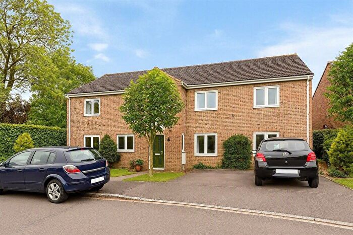 2 Bedroom Apartment To Rent In Rawson Close, Oxford, Oxfordshire, OX2