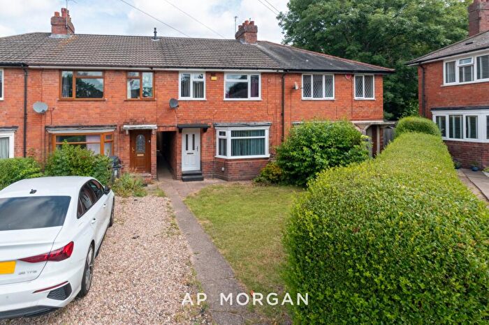 3 Bedroom Terraced House For Sale In Staple Hall Road, Birmingham, B31