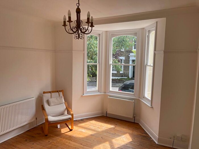 1 Bedroom Flat To Rent In Lind Street, SE8