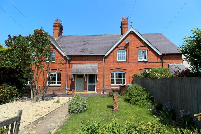 2 Bedroom Cottage To Rent In Prospect Cottages, Great Bourton, OX17