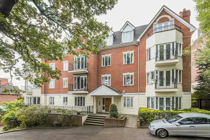 1 Bedroom Flat To Rent In Wimbledon Hill Road, SW19