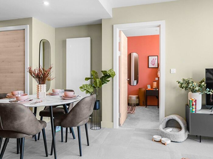 2 Bedroom Apartment To Rent In Broad Street, Birmingham, B15