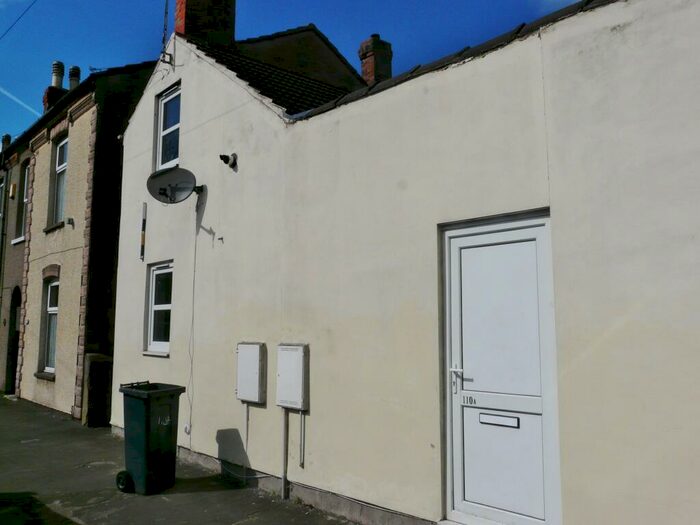 1 Bedroom Semi Detached House To Rent In St Andrews Street | Student House | /, LN5