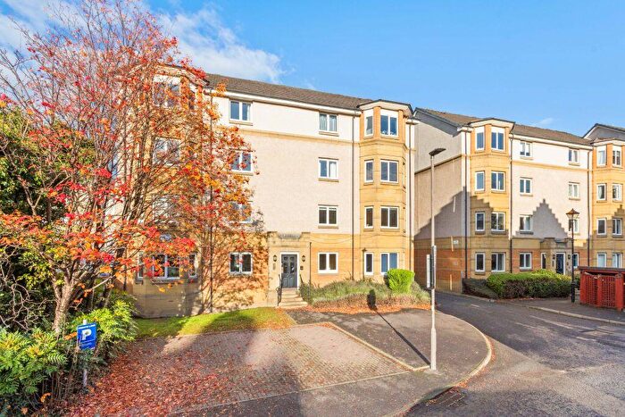 2 Bedroom Flat For Sale In / Duff Road, Dalry, Edinburgh, EH11