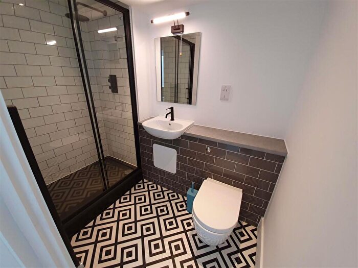 Studio To Rent In Queens Road, Bristol, BS8 - Photo 3