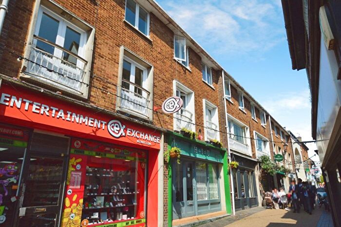 4 Bedroom Flat To Rent In French Row, St Albans, AL3
