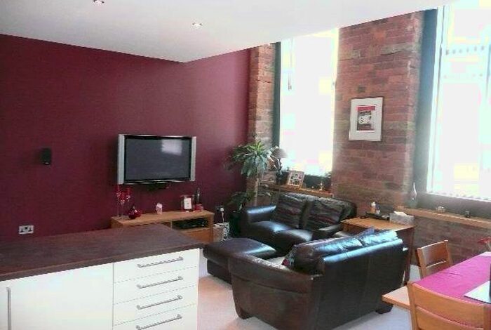 2 Bedroom Flat To Rent In Albion House, Hick Street, Little Germany, BD1