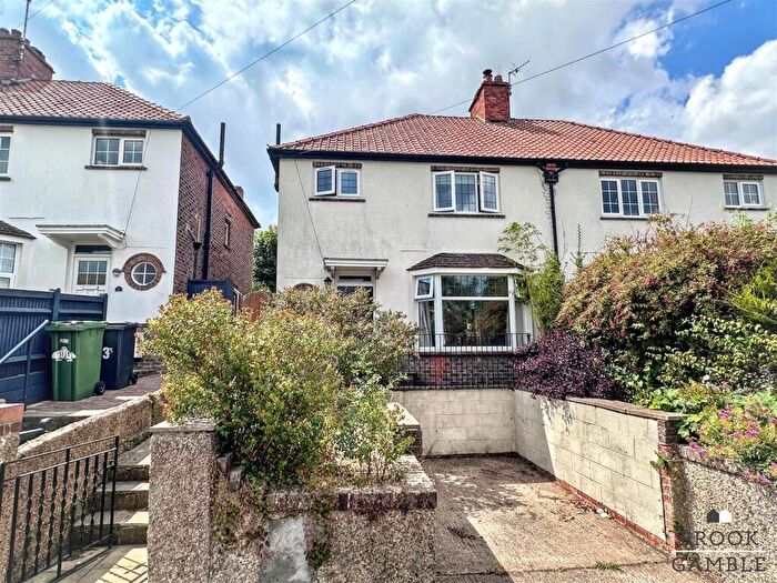 3 Bedroom Semi-Detached House For Sale In Longland Road, Old Town, BN20