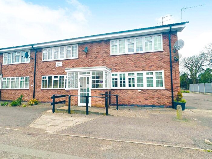 2 Bedroom Flat For Sale In Main Street, Great Glen, LE8