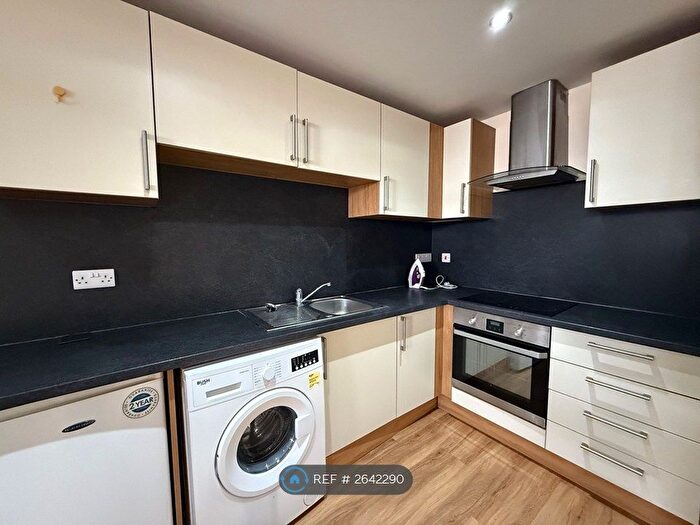 Studio To Rent In Cleveland Street, Doncaster, DN1