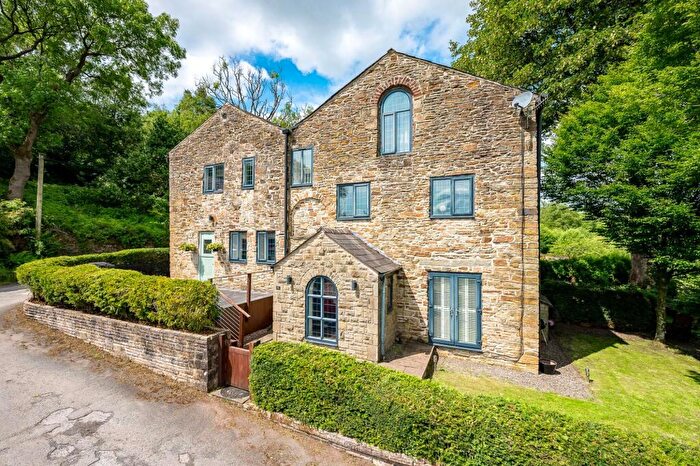 5 Bedroom Barn Conversion For Sale In Two Brooks Lane, Hawkshaw, BL8