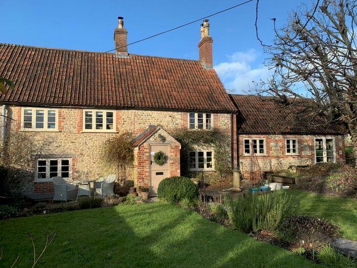 3 Bedroom Cottage To Rent In Lane End, Corsley, BA12
