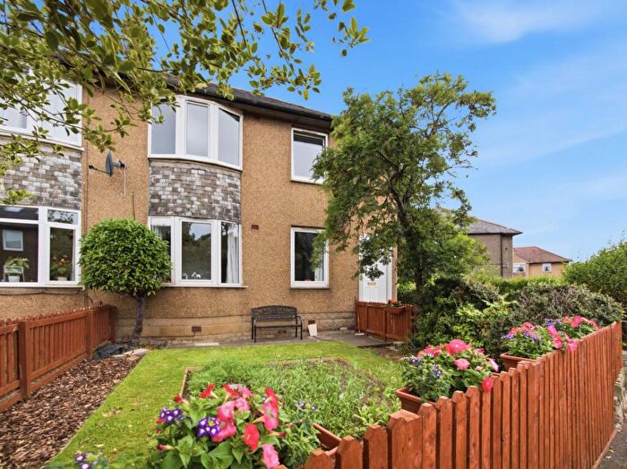2 Bedroom Flat For Sale In Broomside Terrace, Edinburgh, EH12