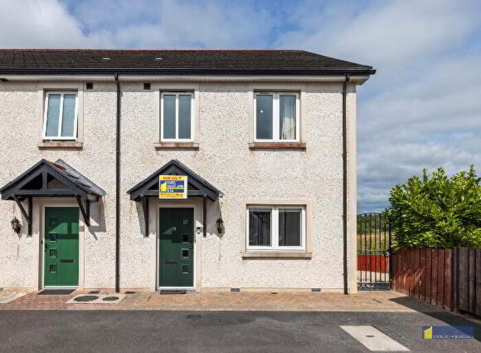 3 Bedroom Semi-Detached House For Sale In Drumclay Court, Enniskillen, BT74
