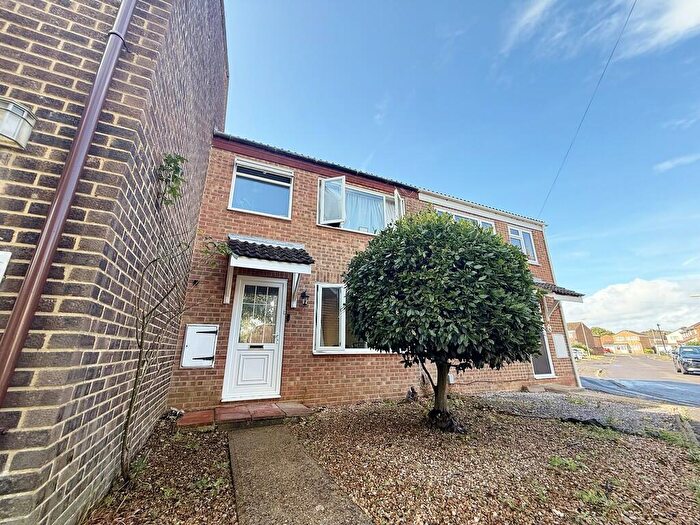 3 Bedroom Terraced House To Rent In The Gannets, Stubbington, PO14