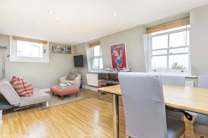 2 Bedroom Flat To Rent In Colville Terrace, Notting Hill, W11