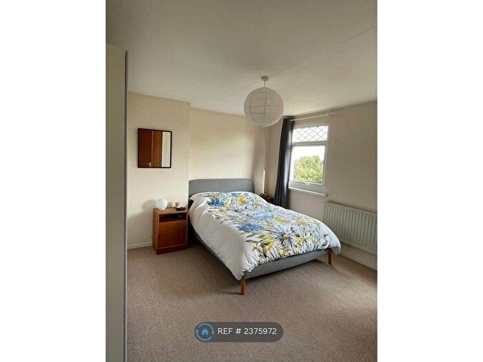 4 Bedroom Semi-Detached House To Rent In Prince Charles Road, Exeter, EX4