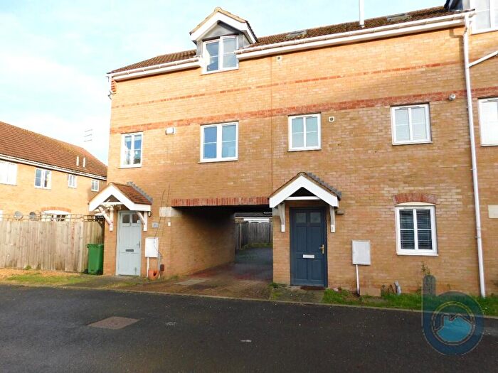 1 Bedroom Terraced House To Rent In Phoenix Close, Peterborough, Cambridgeshire, PE2