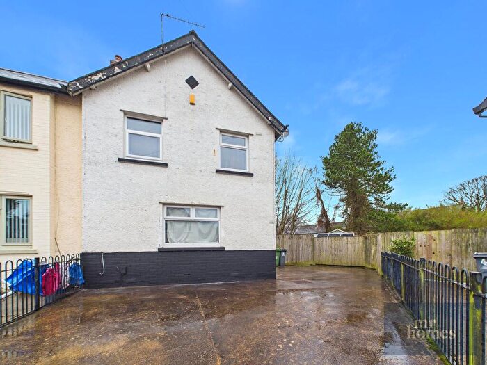 3 Bedroom End Of Terrace House For Sale In Pen Y Garn Road, Cardiff, CF5