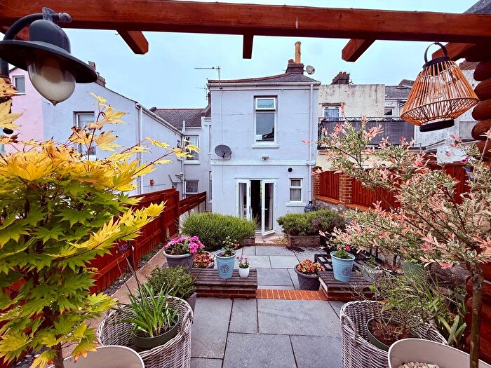 4 Bedroom Terraced House For Sale In Plainmoor, Torquay, TQ1