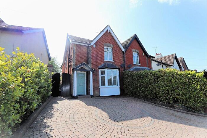 3 Bedroom Semi Detached House To Rent In Coopers Hill, Ongar, CM5