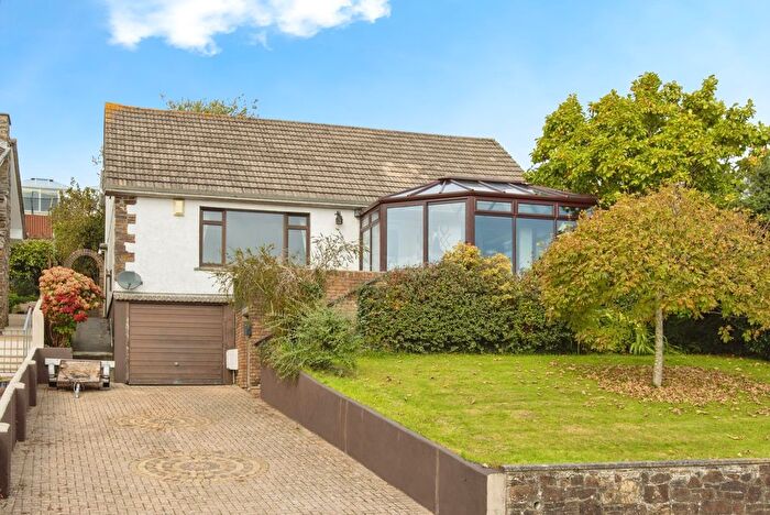 4 Bedroom Bungalow For Sale In Crabtree Lane, Bodmin, Cornwall, PL31